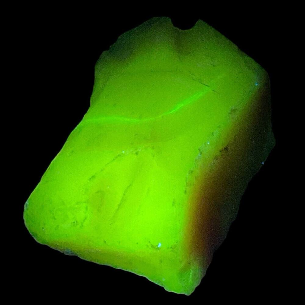 Pink Art Glass Cullet Glowing Manganese Slag Glass #4GX190